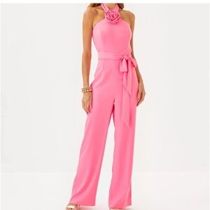NWT Elegant Pink Lilly Pulitzer Connie Halter Jumpsuit
Halter Size 14